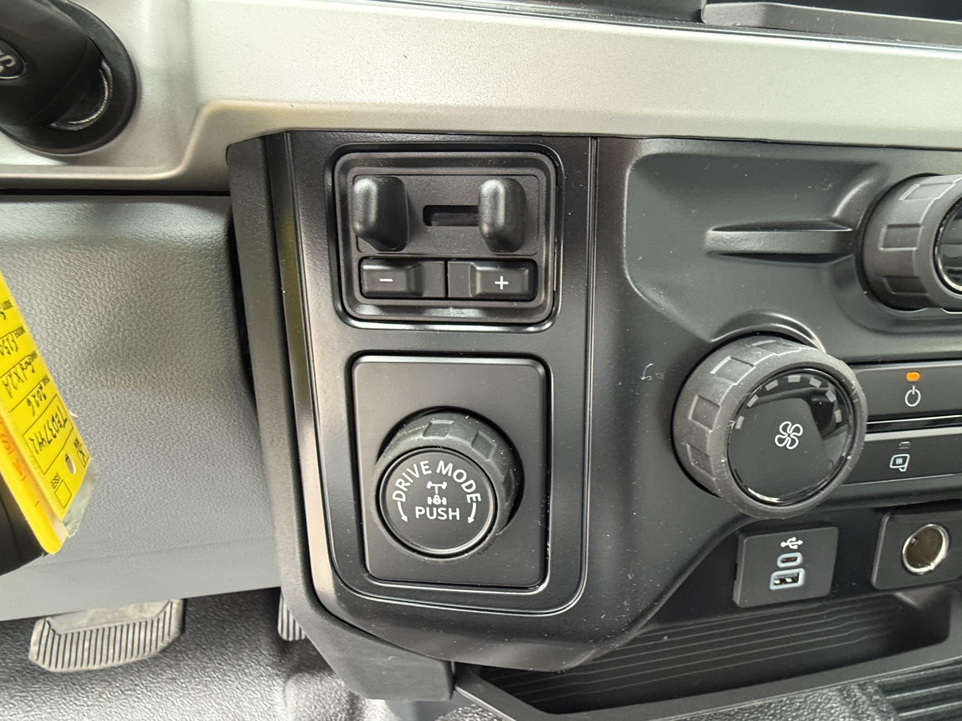 New 2026 Ford F-250 - photo 16