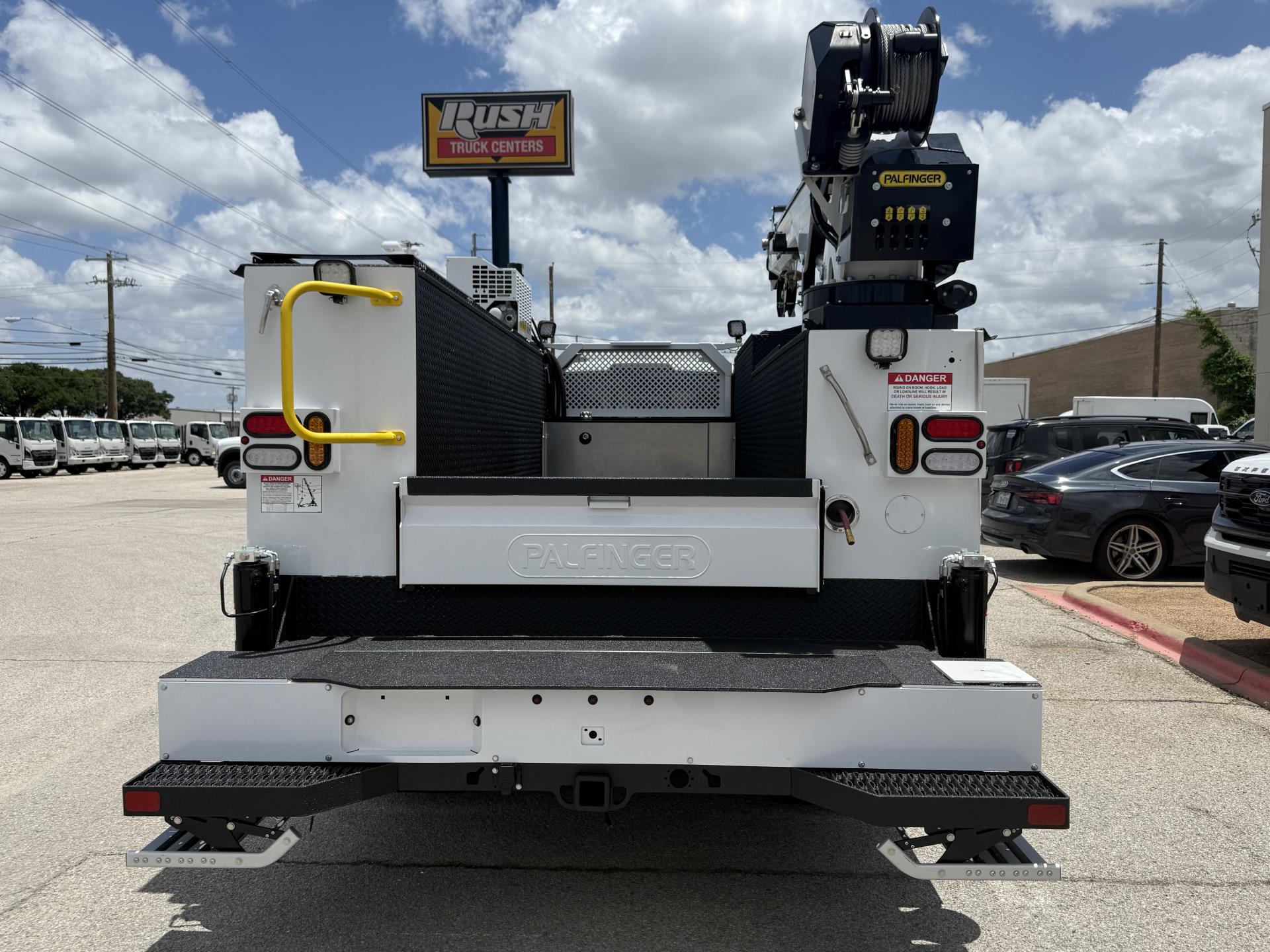 New 2026 Ford F-550 - photo 6