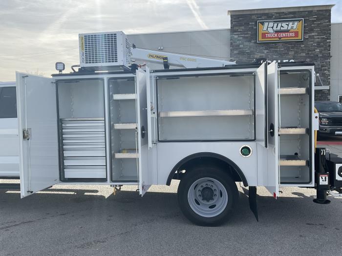 New 2026 Ford F-550 - photo 27