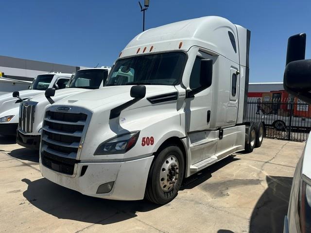 2021 Freightliner Cascadia-0