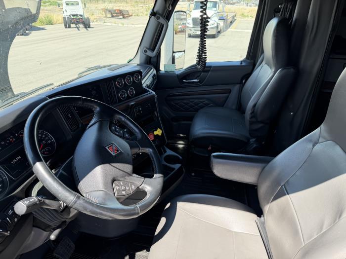2024 International LT625-8