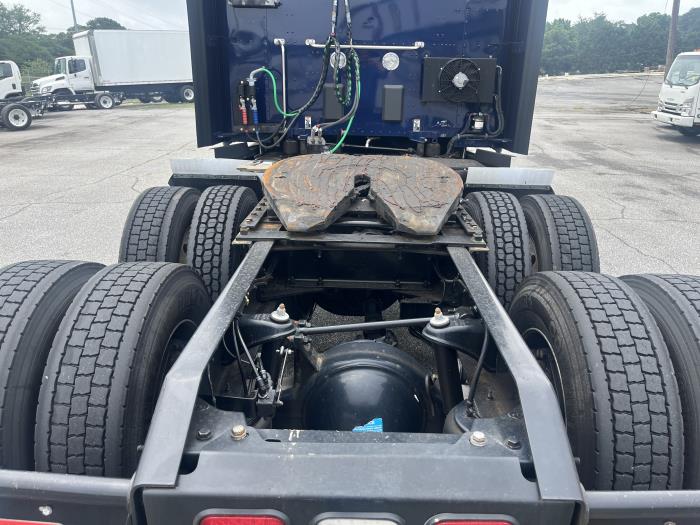 2022 Kenworth T680-3