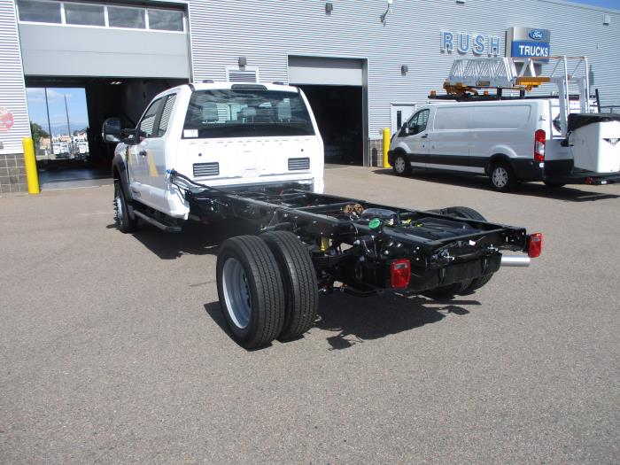 2026 Ford F-450-3