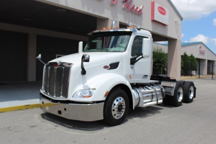 2019 Peterbilt 579-0