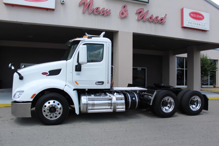 2019 Peterbilt 579-2