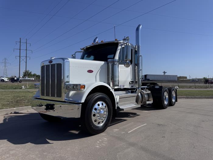 2027 Peterbilt 589-1