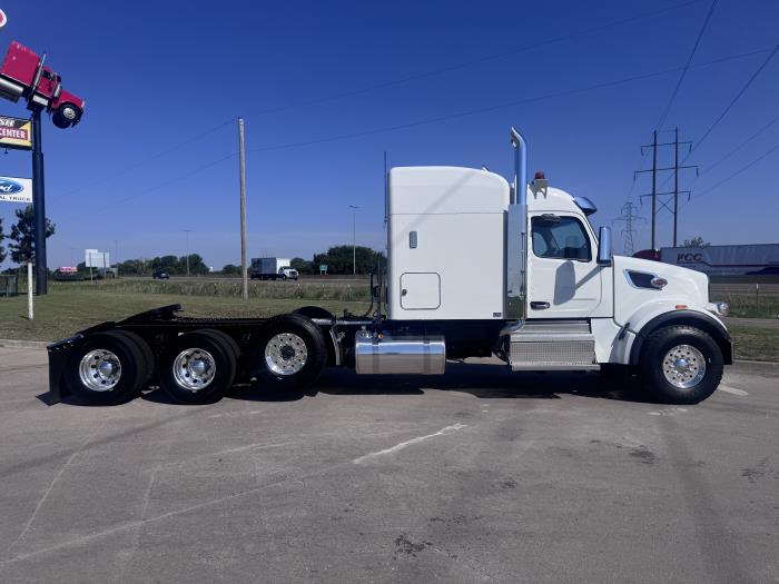2027 Peterbilt 567-5