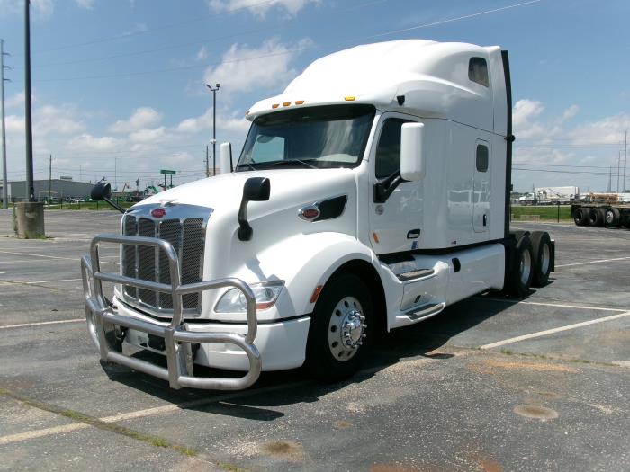 2020 Peterbilt 579-0