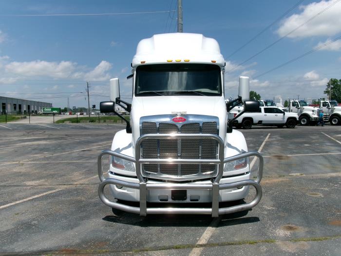 2020 Peterbilt 579-2