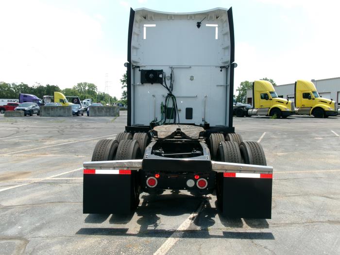 2020 Peterbilt 579-4