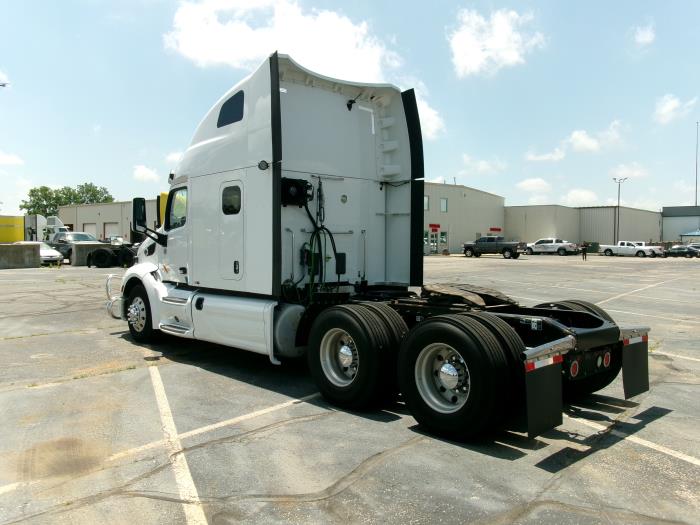 2020 Peterbilt 579-5
