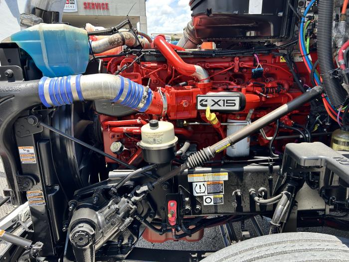 2021 Peterbilt 579-15