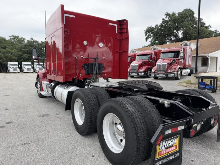 2023 Peterbilt 579-4
