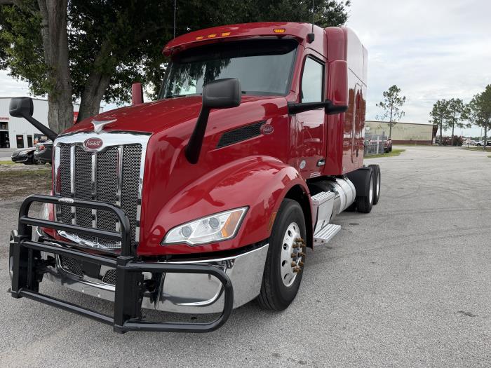 2022 Peterbilt 579-3