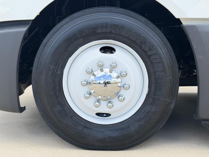 2023 International LT625-8