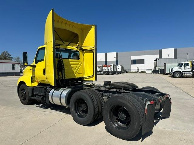 2023 International LT625-5