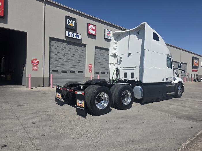 2022 Peterbilt 579-4