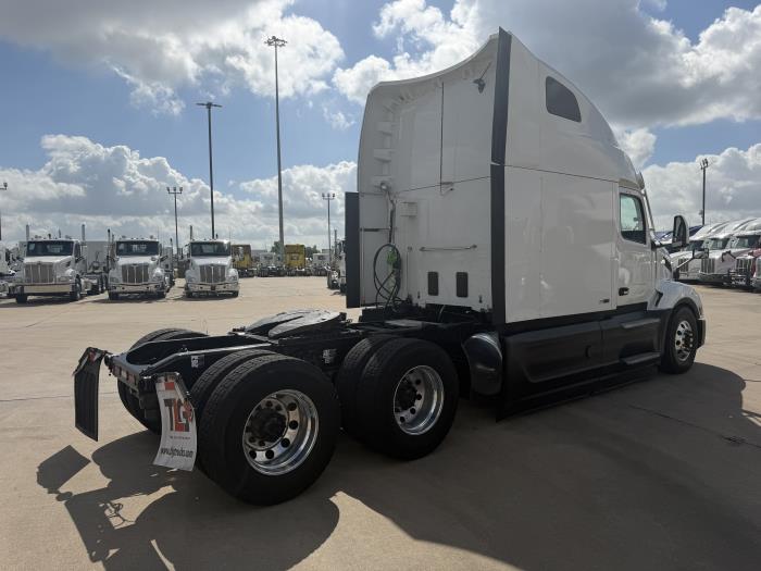 2022 Peterbilt 579-4