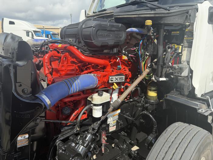 2022 Peterbilt 579-15