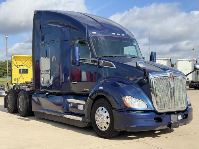 2022 Kenworth T680-2