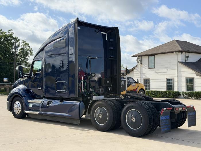 2022 Kenworth T680-6