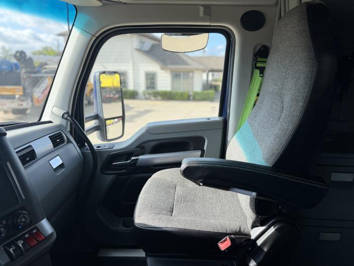 2022 Kenworth T680-20