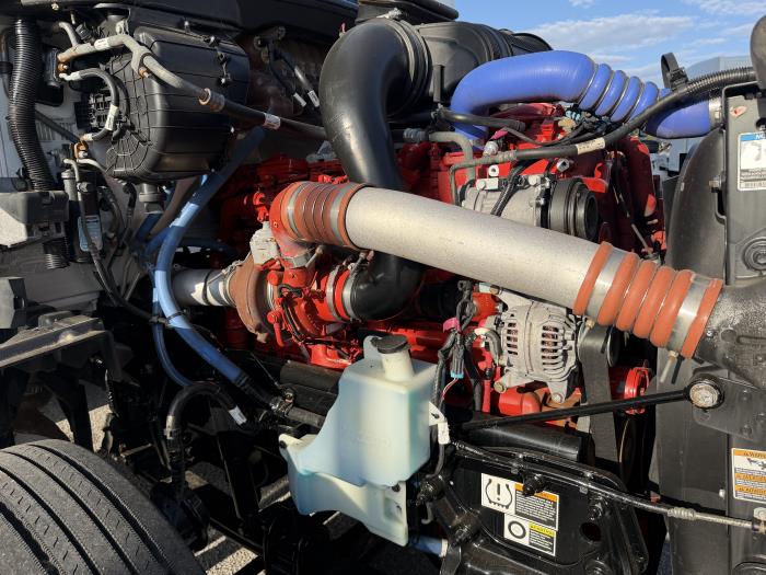 2022 Peterbilt 579-13