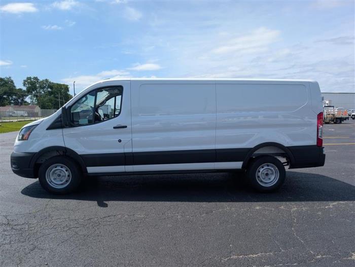 2026 Ford Transit-250-4