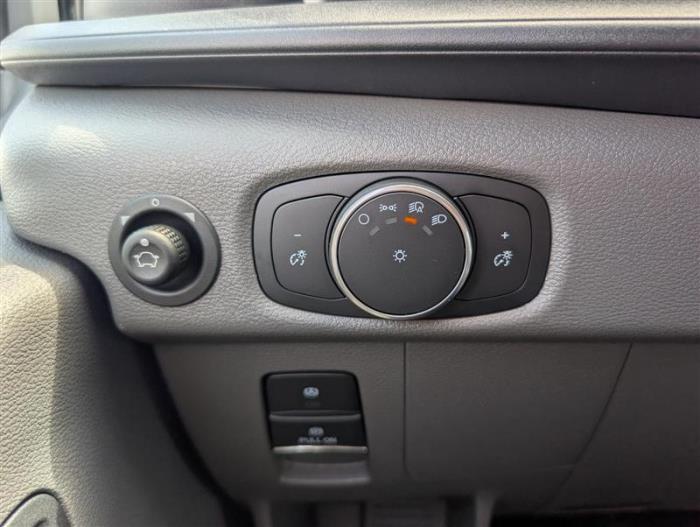 2026 Ford Transit-250-14