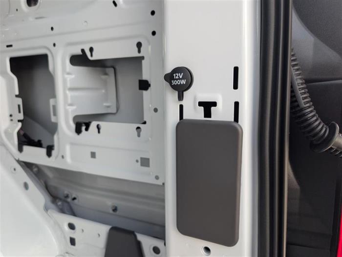 2026 Ford Transit-250-11
