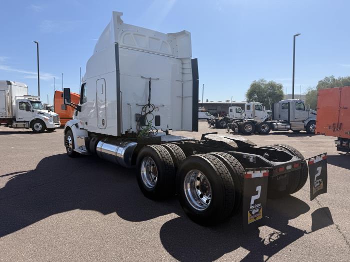 2022 Peterbilt 579-2