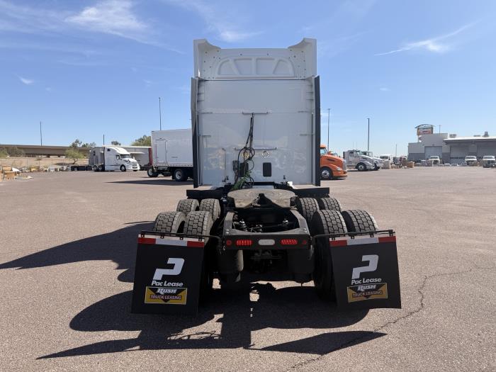 2022 Peterbilt 579-3