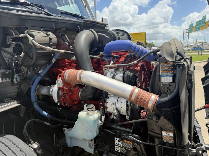 2022 Peterbilt 579-19