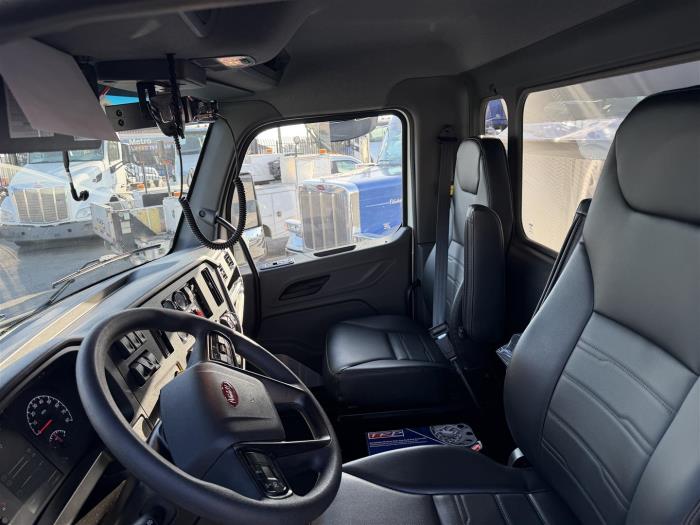 2027 Peterbilt 537-18