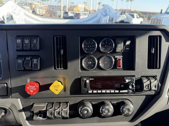 2027 Peterbilt 537-23