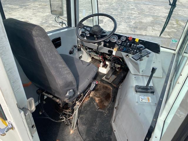 2017 AutoCar ACTT42-15