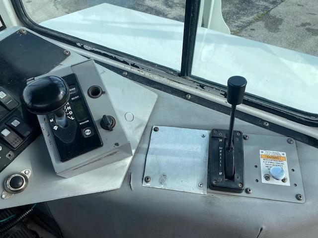 2017 AutoCar ACTT42-21
