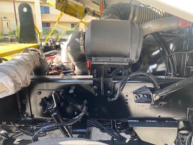 2016 AutoCar ACTT42-13