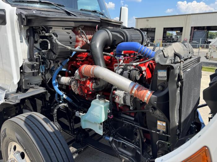 2022 Peterbilt 579-12