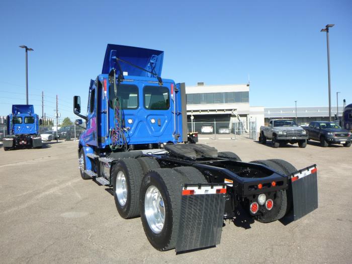 2020 Freightliner Cascadia-2