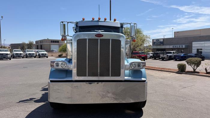 2024 Peterbilt 389-5