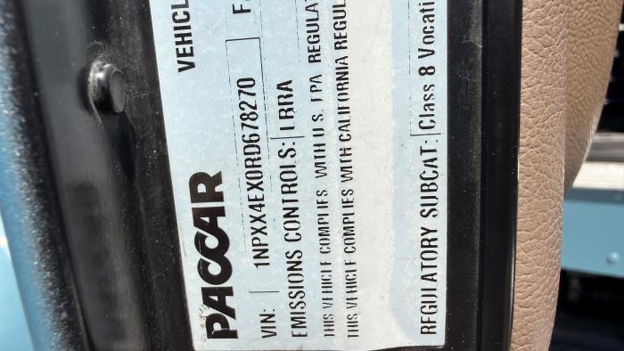 2024 Peterbilt 389-6