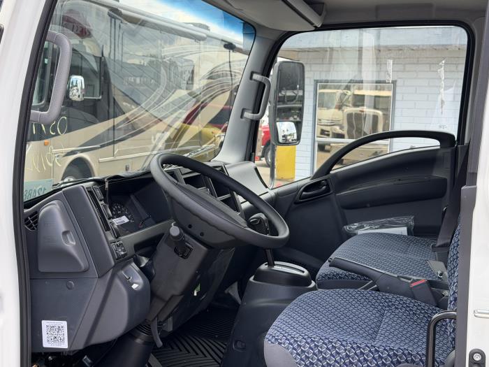 2026 Isuzu NRR-11