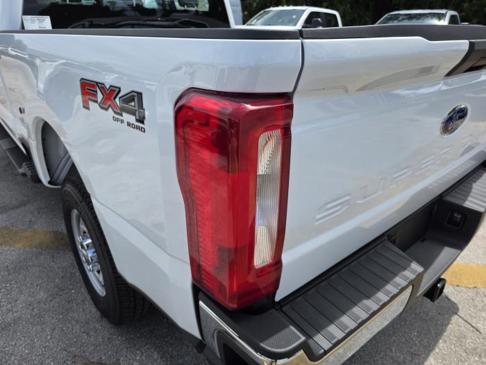 2026 Ford F-250-13