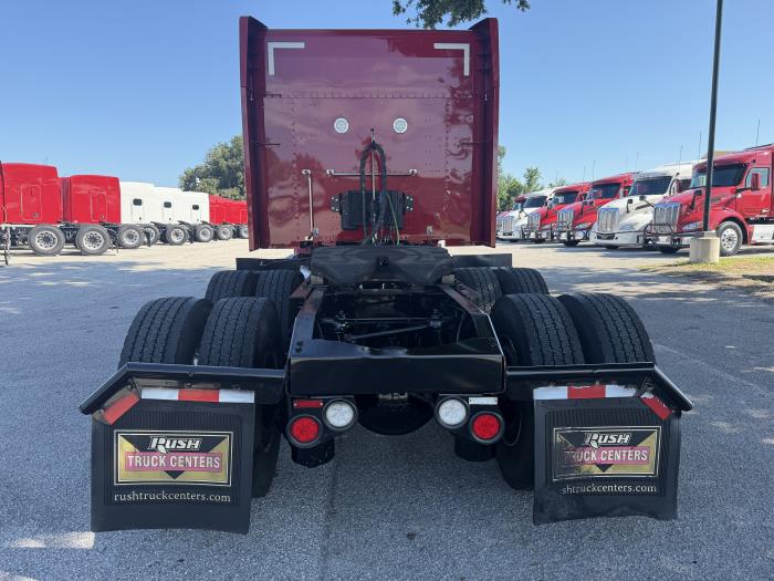 2023 Peterbilt 579-6