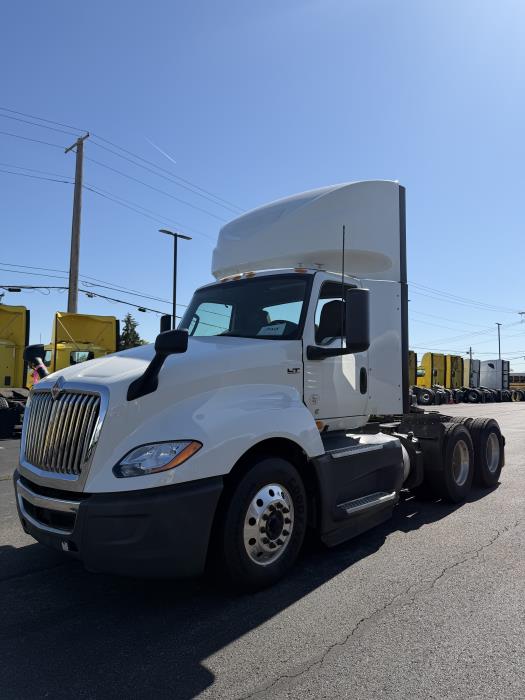 2021 International LT625-2