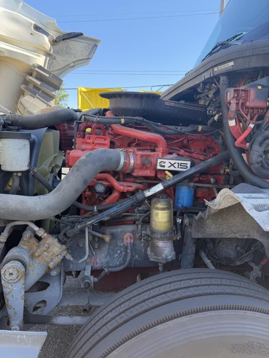 2021 International LT625-6