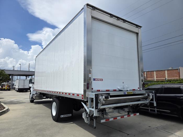 2026 Ford F-750-6
