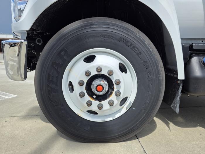 2026 Ford F-750-14