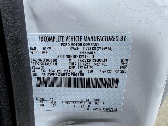 2026 Ford F-750-23